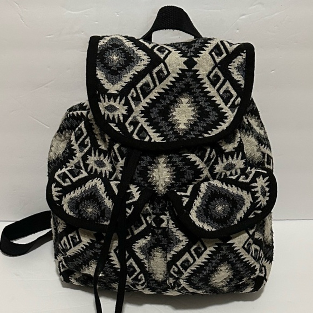 Aztec or Southwestern-style geometric print Black and White Backpack EUC